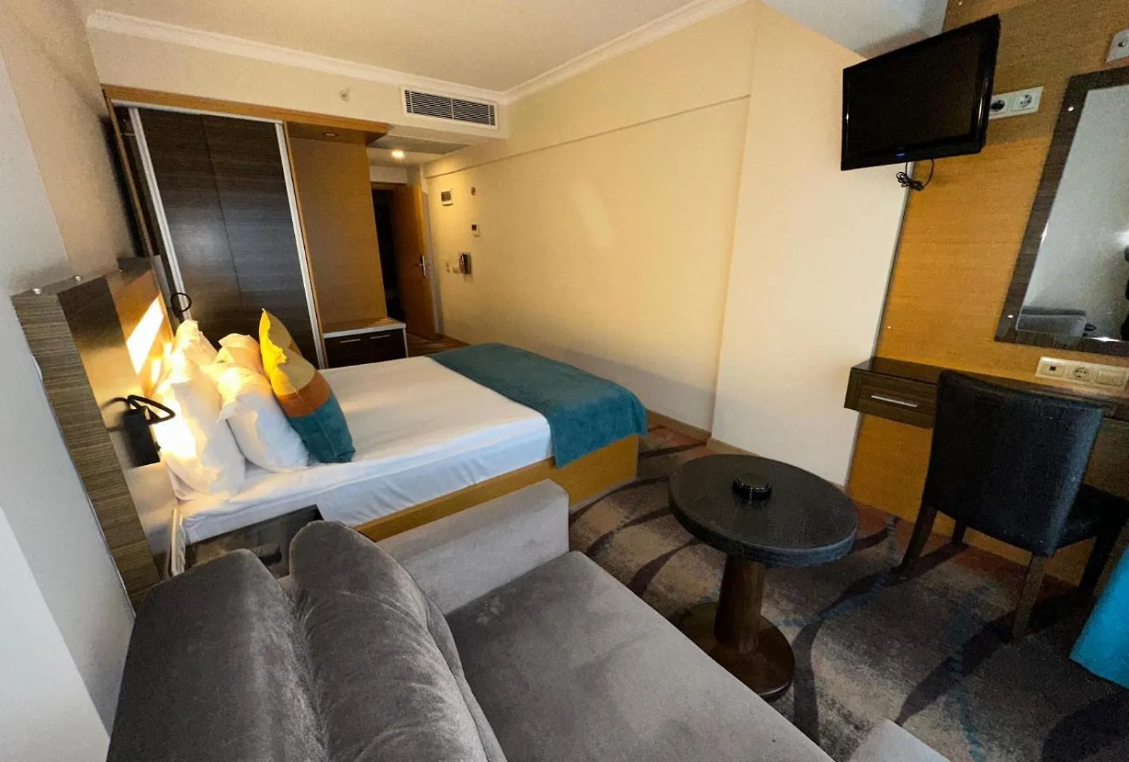 Hotel Ilayda Kusadasi 2*,  Turkey